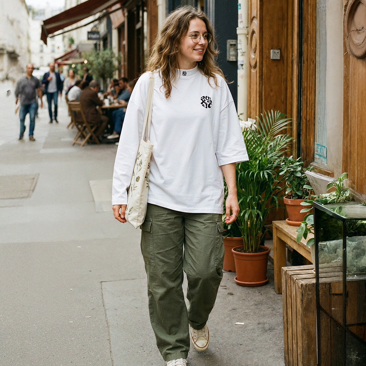 Quixotic Essential Tee White